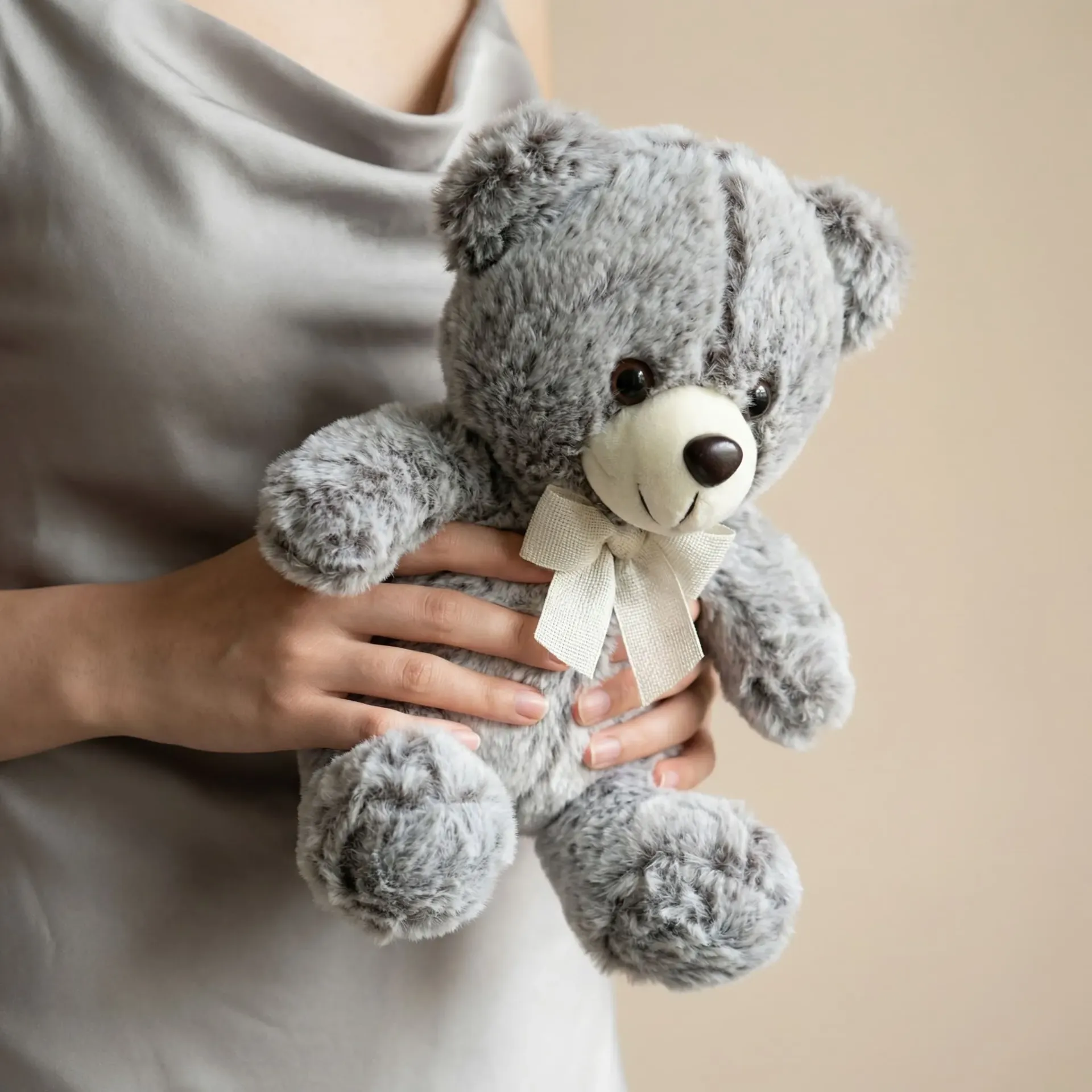 Plyšová hračka "Medvídek Teddy" šedý s mašličkou