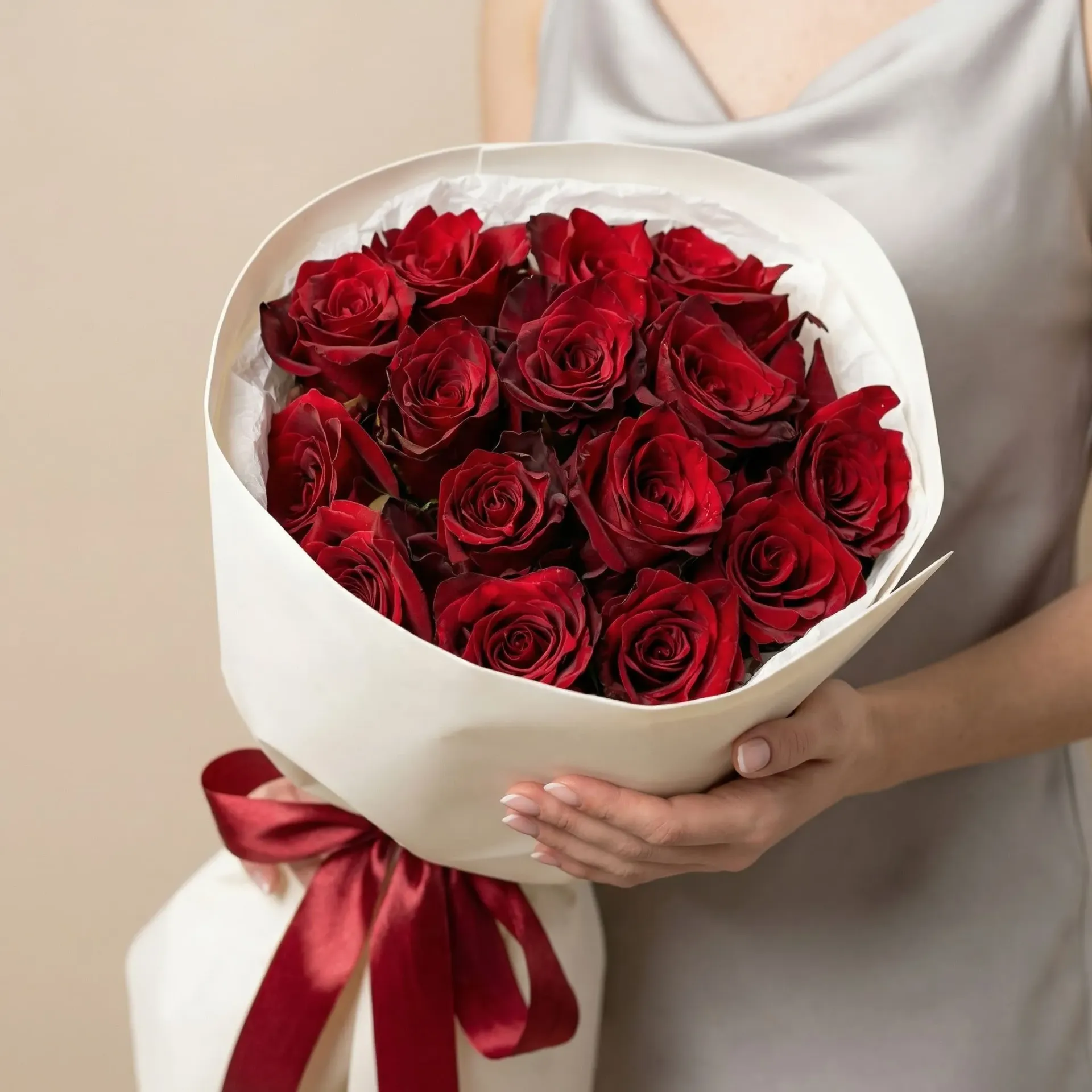 Kytice "Červený samet"